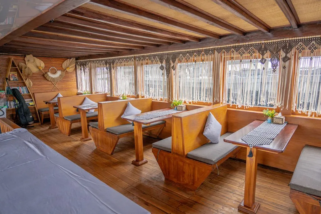 Kanha Loka Phinisi - Luxury Phinisi Komodo Charter 2026